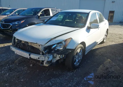 2010 Honda Accord 2.4 Lx-P z USA, uszkodzony, nr VIN 1HGCP2F45AA166588